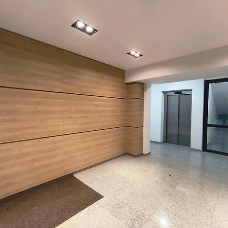 Prime Montevideo 25 Luxury Two Bedrooms Apartment *